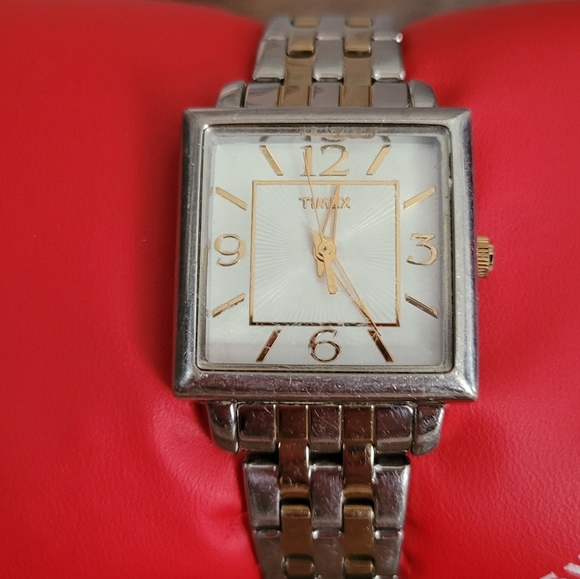 Timex Ladies watch - Picture 7 of 9